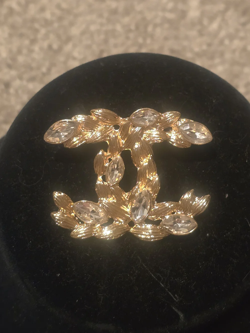 18kgp Chanel Gold-Tone Crystal CC Logo Brooch - Women Jewelry